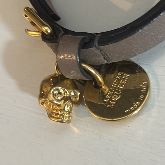 Alexander McQueen Taupe Leather Goldtone Skull Wrap Bracelet - Picture 3 of 6